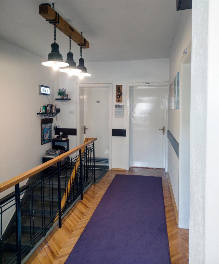 The House Apartments & Guest Rooms オフリド エクステリア 写真