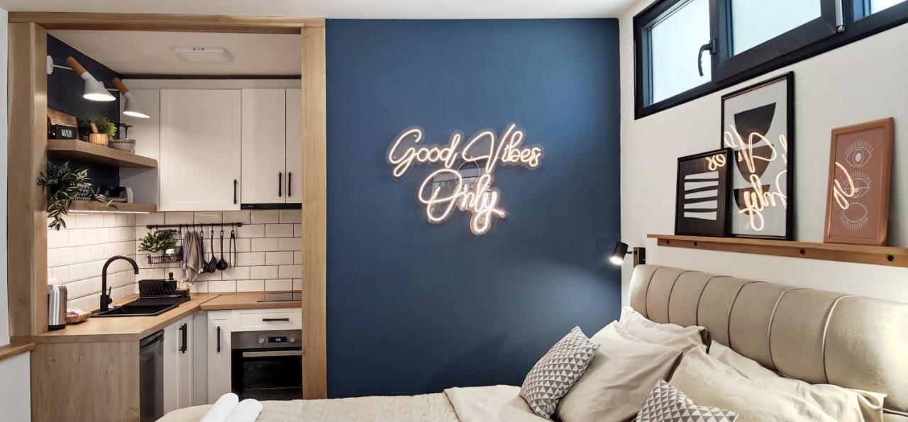 The House Apartments & Guest Rooms オフリド エクステリア 写真